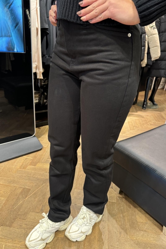 CALVIN KLEIN JEANS BLACK STRAIGHT FIT