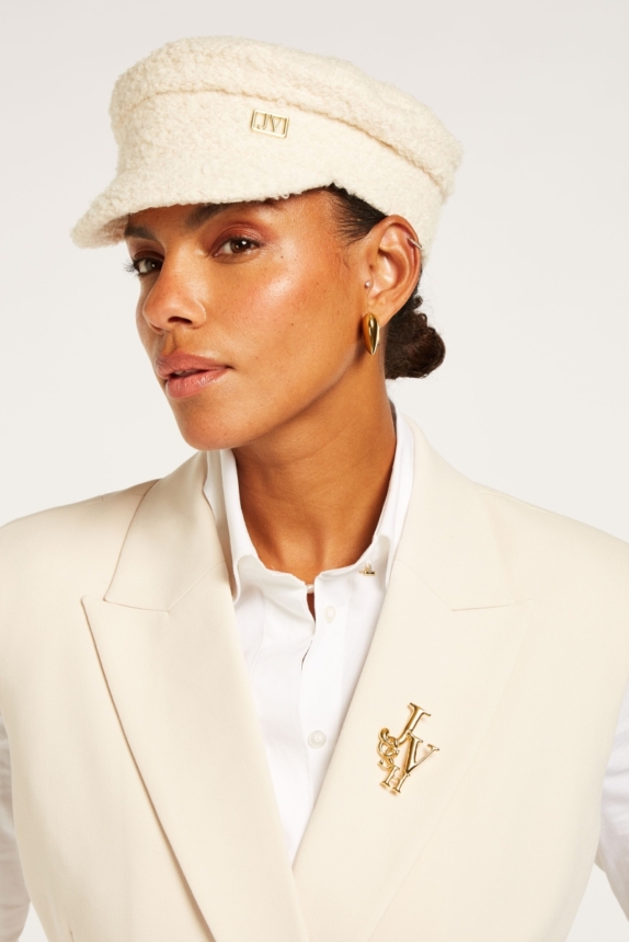 JOSHV TIARA teddy cap – cocoon white