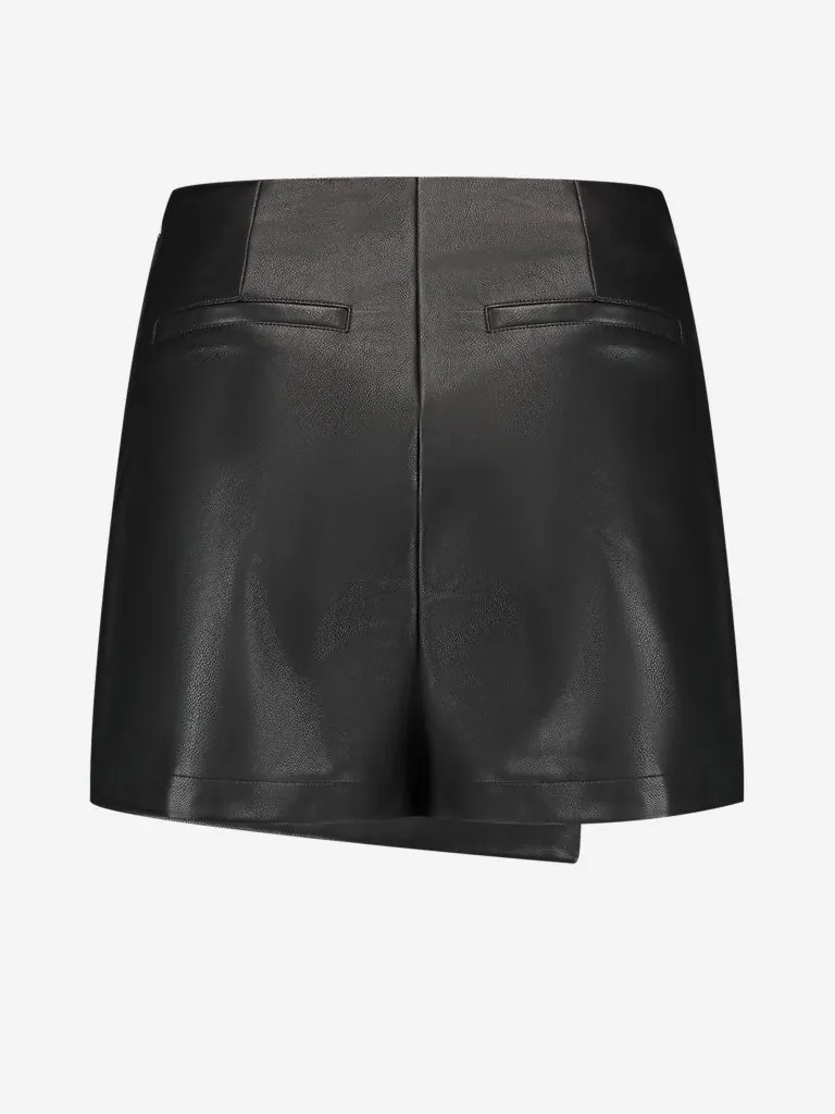 NIKKIEE vry Skort BLACK